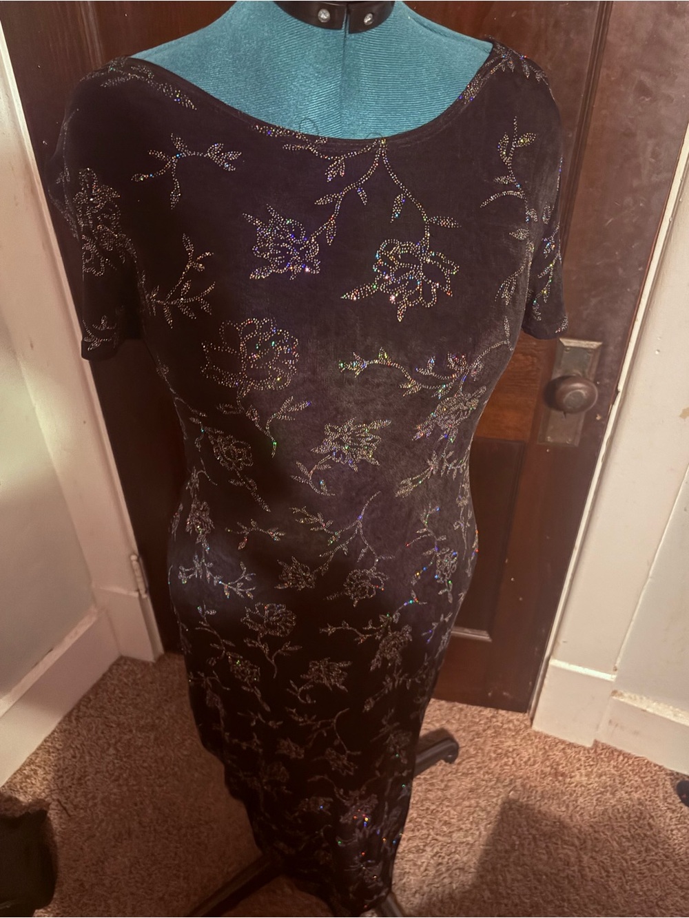 Black Velvet Floral Molly Malloy Sequin Midi Dress